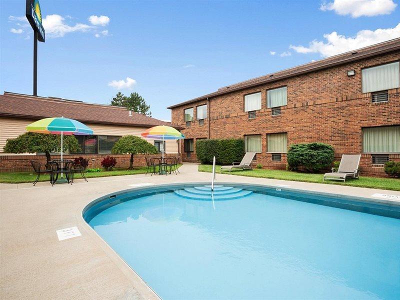 Days Inn By Wyndham Middletown Kültér fotó